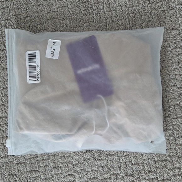 NWT HeyShape Bodysuit - Picture 5 of 7